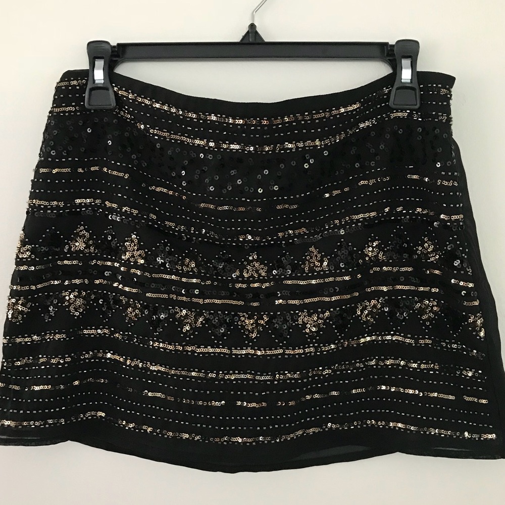 Forever 21 skirt black sequin